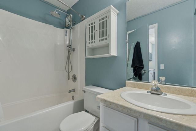 66 9th Street E 2501, Saint Paul, MN 55101