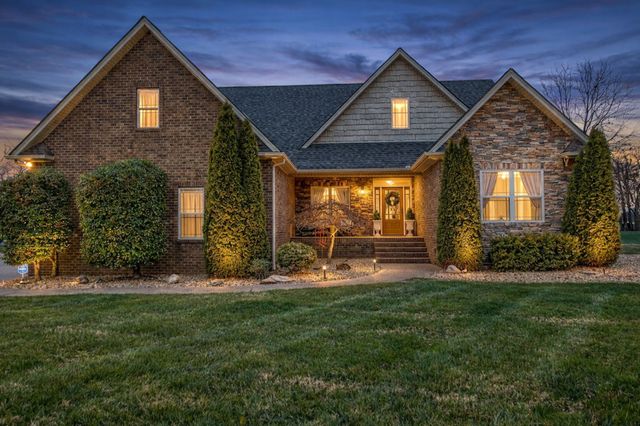 103 Bloomsbury Dr, Portland, TN 37148