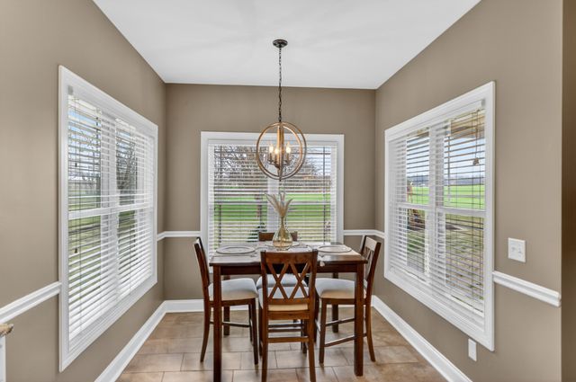 103 Bloomsbury Dr, Portland, TN 37148