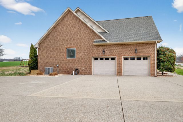 103 Bloomsbury Dr, Portland, TN 37148