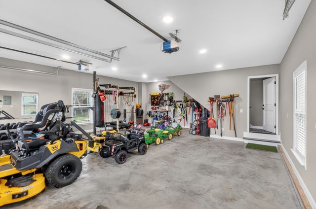 103 Bloomsbury Dr, Portland, TN 37148