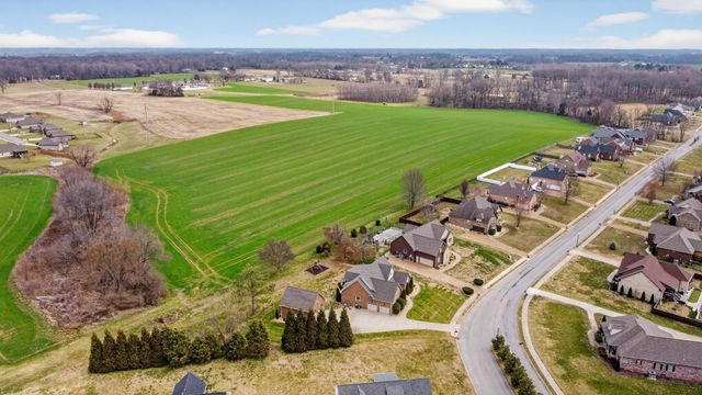 103 Bloomsbury Dr, Portland, TN 37148