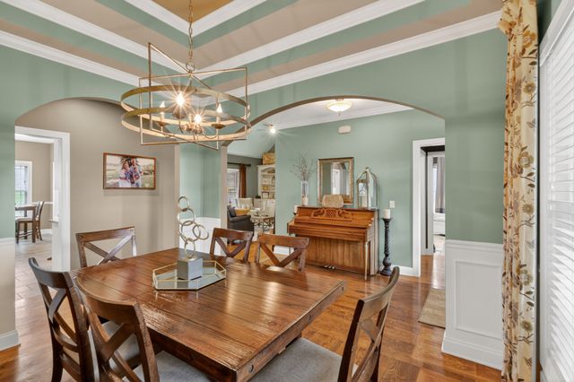 103 Bloomsbury Dr, Portland, TN 37148