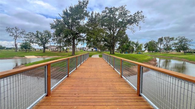 8038 Wandering Glider Drive, Fulshear, TX 77441
