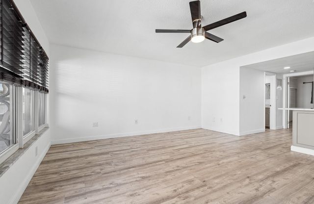 1110 N Riverside Drive 20, Pompano Beach, FL 33062