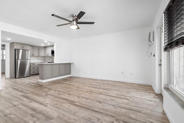 1110 N Riverside Drive 20, Pompano Beach, FL 33062