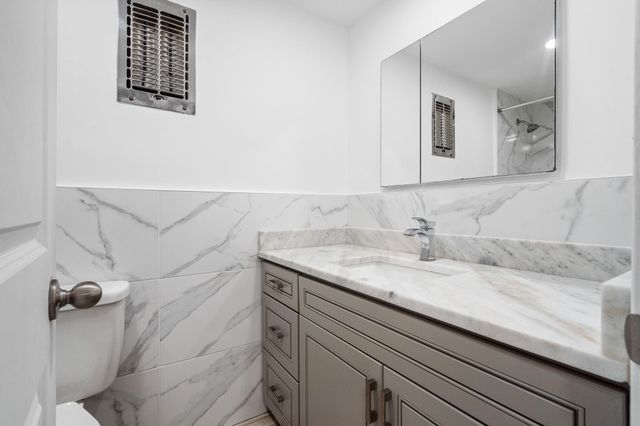 1110 N Riverside Drive 20, Pompano Beach, FL 33062