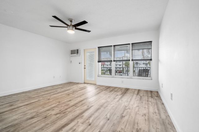 1110 N Riverside Drive 20, Pompano Beach, FL 33062