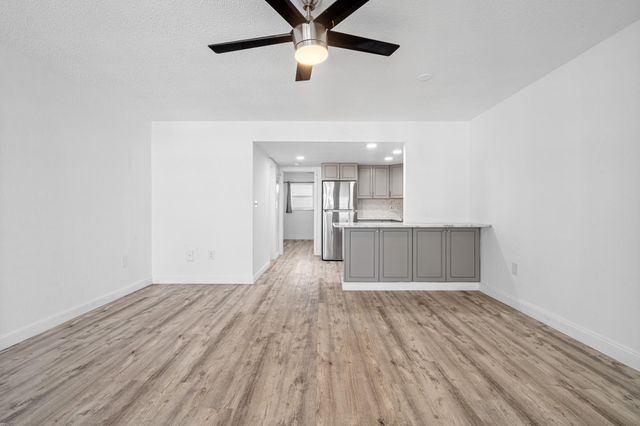 1110 N Riverside Drive 20, Pompano Beach, FL 33062