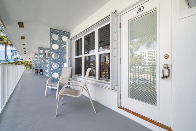 1110 N Riverside Drive 20, Pompano Beach, FL 33062