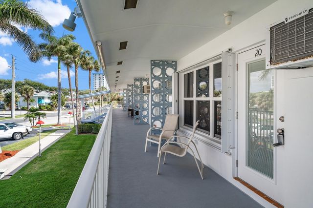1110 N Riverside Drive 20, Pompano Beach, FL 33062