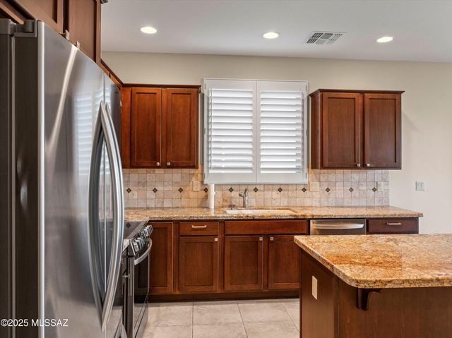 60368 E Arroyo Vista Drive, Oracle, AZ 85623
