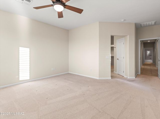60368 E Arroyo Vista Drive, Oracle, AZ 85623