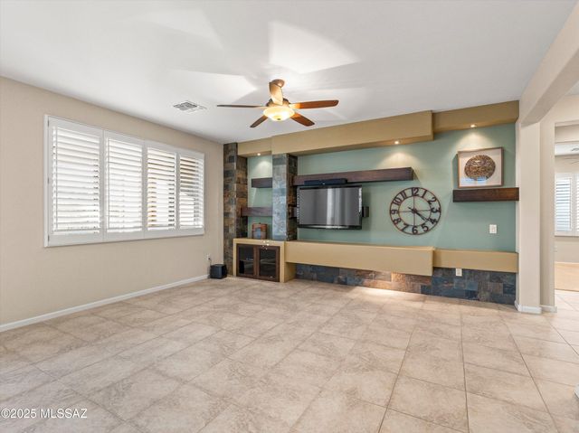 60368 E Arroyo Vista Drive, Oracle, AZ 85623