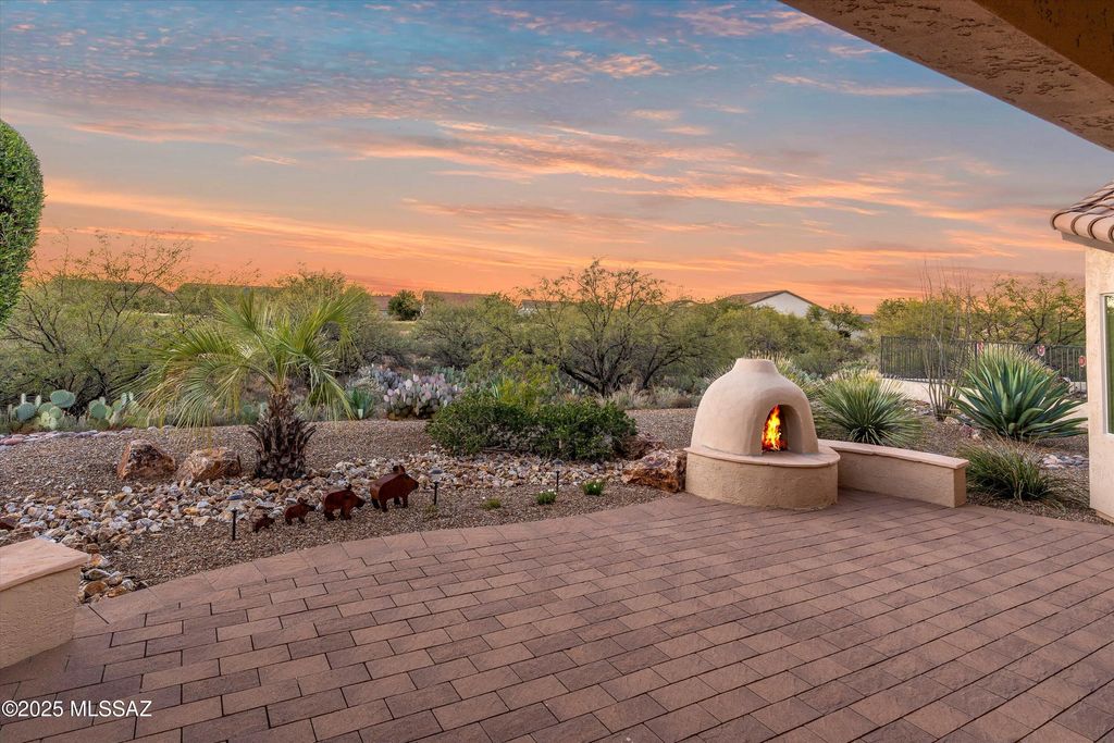 60368 E Arroyo Vista Drive, Oracle, AZ 85623