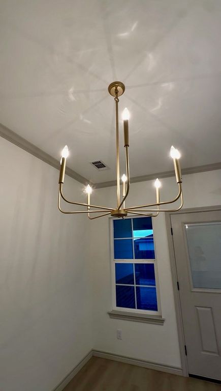 Image 9 of property listing at 1309 Johnny Lane, San Angelo, TX 76905