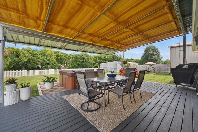 1028 Fm 1566 W, Celeste, TX 75423