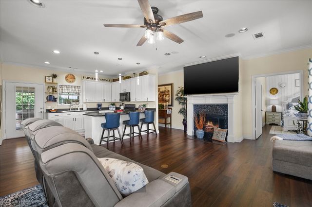 1028 Fm 1566 W, Celeste, TX 75423