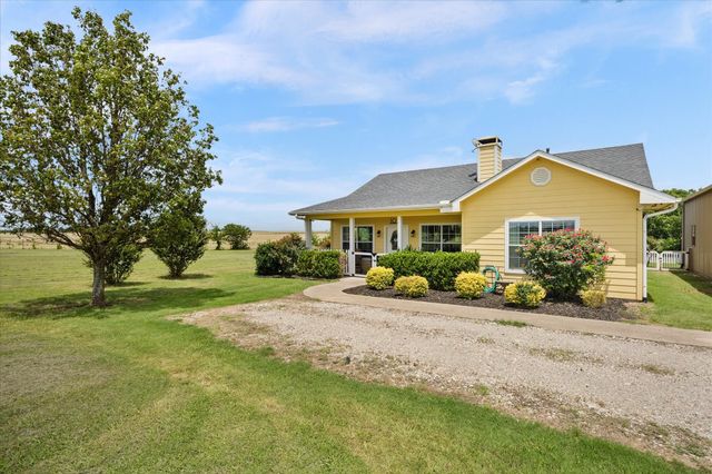 1028 Fm 1566 W, Celeste, TX 75423