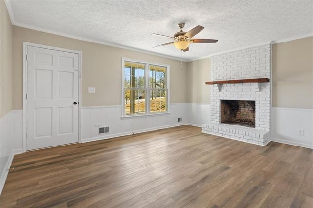 173 Sharon Drive, Canton, GA 30115