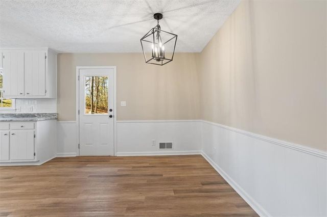 173 Sharon Drive, Canton, GA 30115