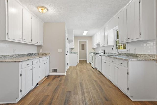 173 Sharon Drive, Canton, GA 30115