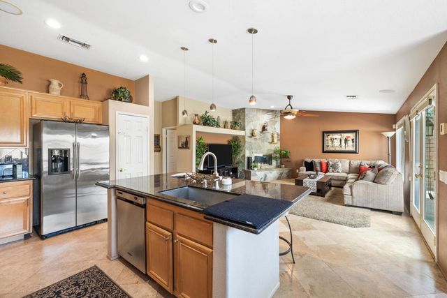 78860 Galaxy Drive, La Quinta, CA 92253