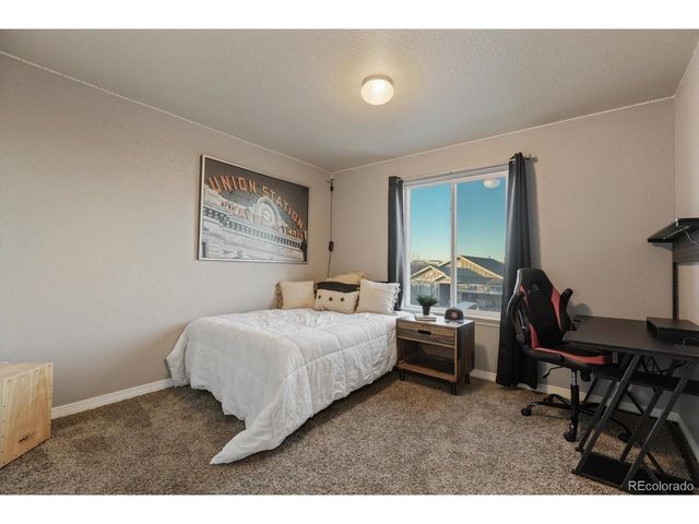 2686 Mustang Dr, Mead, CO 80542