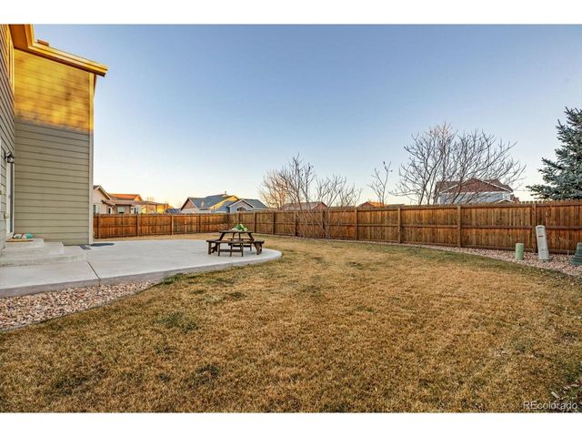 2686 Mustang Dr, Mead, CO 80542