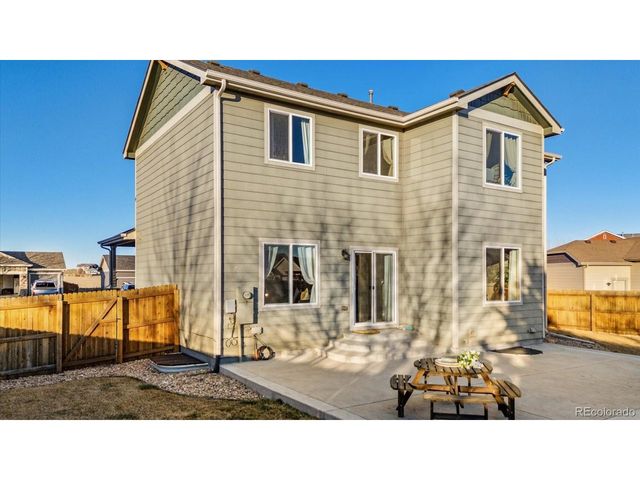 2686 Mustang Dr, Mead, CO 80542
