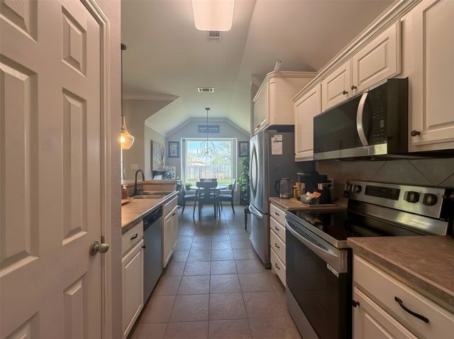 219 Quail Run, Aubrey, TX 76227