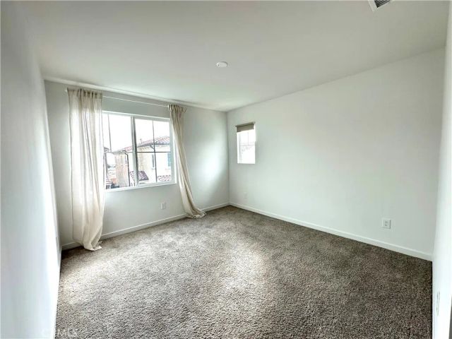 5593 Siracusa Way, Fontana, CA 92336