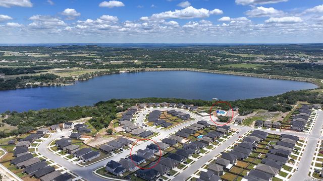 137 W Local Wave, Boerne, TX 78006
