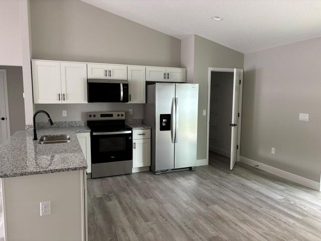 8949 N CORTLANDT DRIVE, Dunnellon, FL 34434