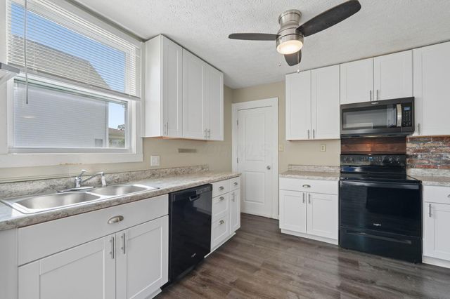 1124 E 21st Avenue, Columbus, OH 43211
