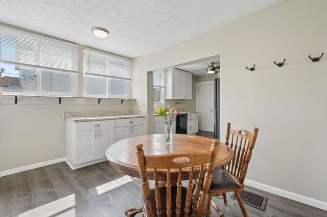 1124 E 21st Avenue, Columbus, OH 43211