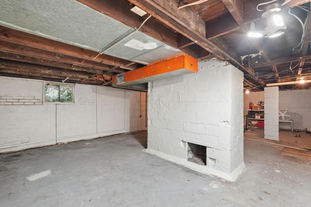 1124 E 21st Avenue, Columbus, OH 43211