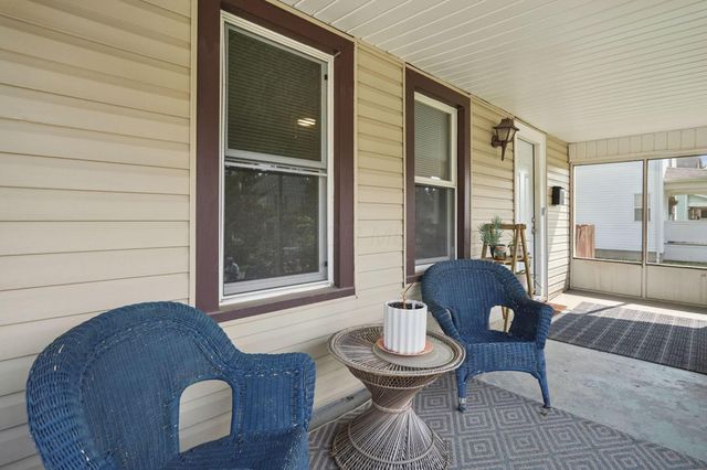 1124 E 21st Avenue, Columbus, OH 43211