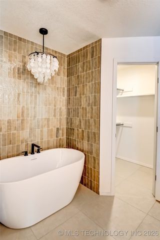 11027 S Oak Avenue, Jenks, OK 74037