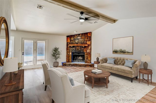 11027 S Oak Avenue, Jenks, OK 74037