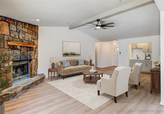 11027 S Oak Avenue, Jenks, OK 74037