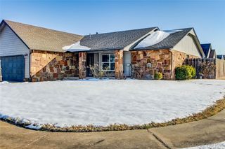 11027 S Oak Avenue, Jenks, OK 74037