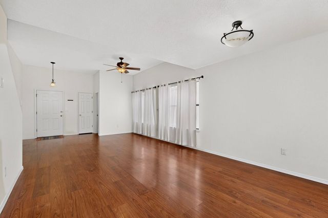 7816 Ranchwood Drive NW, Albuquerque, NM 87120