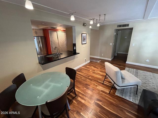5110 N 31ST Way 321, Phoenix, AZ 85016
