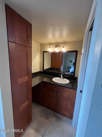 5110 N 31ST Way 321, Phoenix, AZ 85016