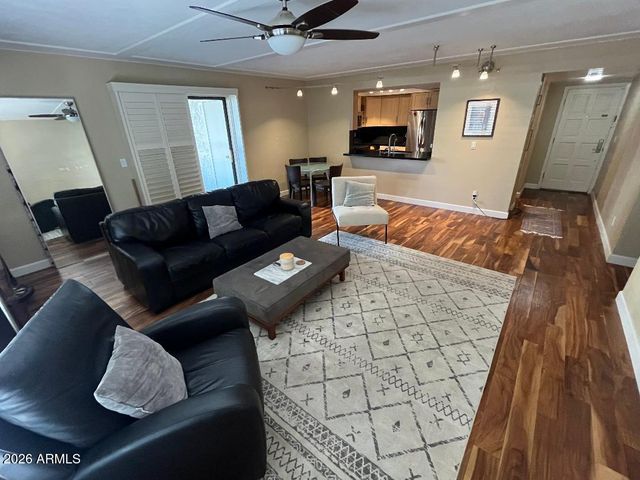 5110 N 31ST Way 321, Phoenix, AZ 85016