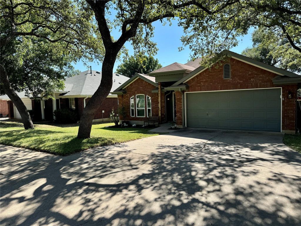 8311 Edgemoor PL, Austin, TX 78749