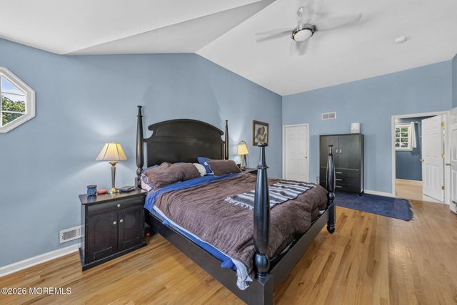 2133 4th Avenue, Toms River, NJ 08757