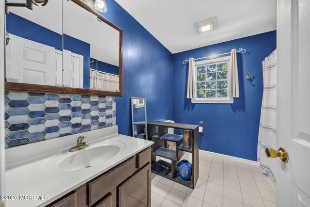 2133 4th Avenue, Toms River, NJ 08757