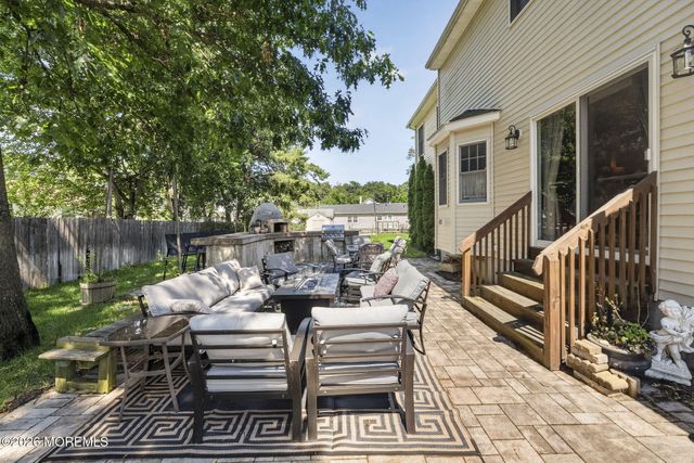 2133 4th Avenue, Toms River, NJ 08757